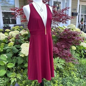Elegant Burgundy/Red Sleeveless Cutout Dress Deep V Front A-Line Skirt Part